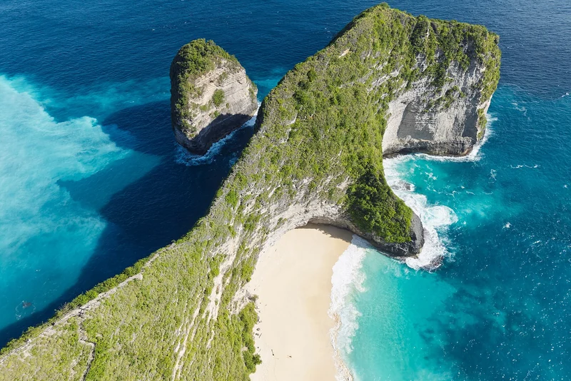 Aerial view of Kelingking Beach on Nusa Penida, Bali